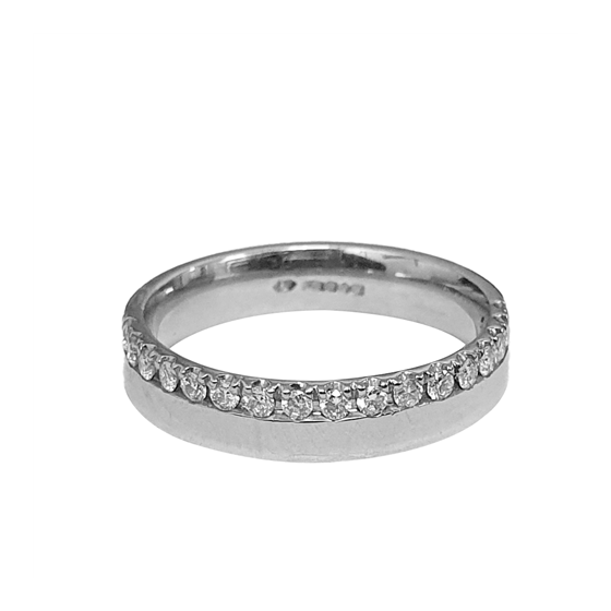 0.30ct VS/E-F Claw Set Round Cut Half Prong Eternity Ring