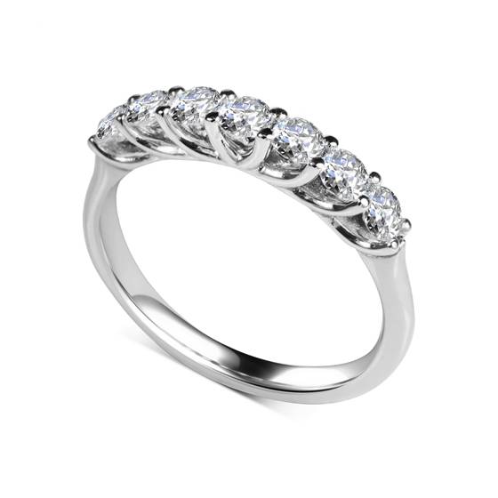 0.70ct VS/E-F Round Diamond 7 Stone Ring