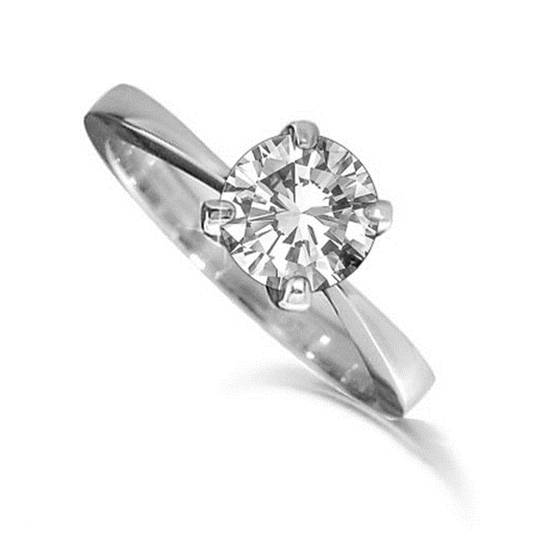 0.38ct SI2/G Round Diamond Engagement Ring