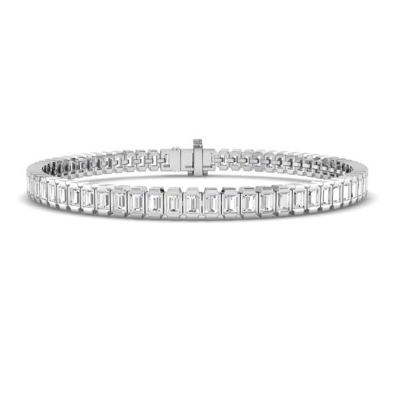 4.34ct SI1/G Baguette cut Diamonds Tennis Bracelet in 18k White Gold