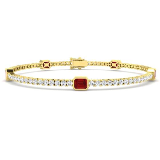 5.51ct SI2/G Emerald cut Ruby Gemstone Bracelet in 18k Yellow Gold