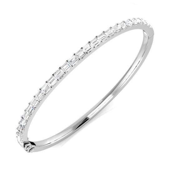 2.66ct SI1/G Baguette cut Diamonds Fancy Bangle in 18k White Gold