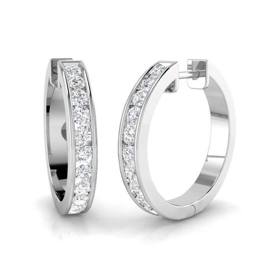 0.95ct SI2/G Round cut Diamond Hoop Earrings in 18k White Gold