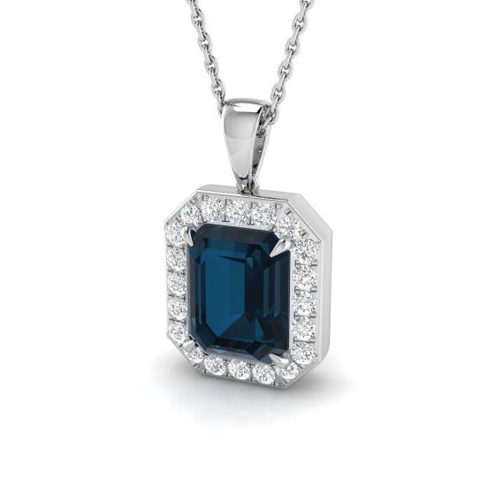 3.05ct SI2/G Emerald cut Blue Topaz Gemstone Pendant in 18k White Gold