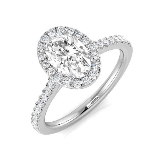 0.96ct SI1/G Oval cut Diamond Halo Ring in Platinum