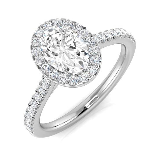 0.93ct SI1/G Oval cut Diamond Halo Ring in Platinum