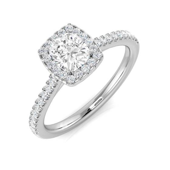 0.77ct SI1/G Cushion cut Diamond Halo Ring in Platinum