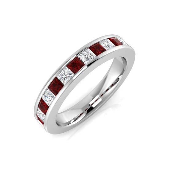 1.15ct SI1/G Princess cut Ruby Gemstone Ring in Platinum