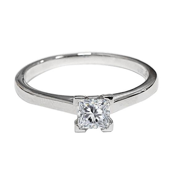 0.40ct SI2/E Princess Solitaire Engagement Ring