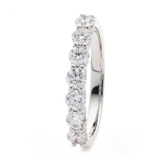 0.75ct SI/E-F Round Diamond 7 Stone Ring