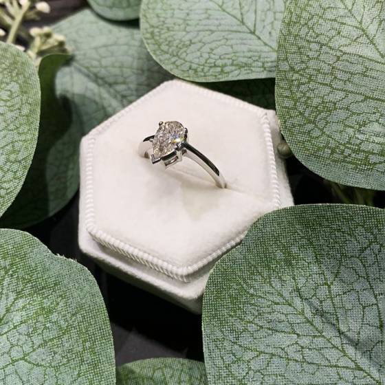 1.05ct VS2/J Pear Diamond Solitaire Ring