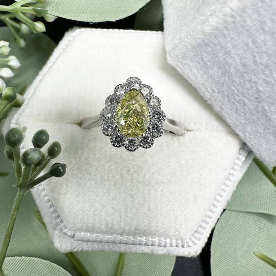 1.25ct VS1/Fancy Intense Yellow Diamond Ring