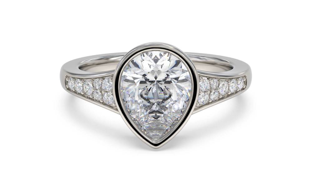 Pear and Round Diamond Shoulder Set Ring P