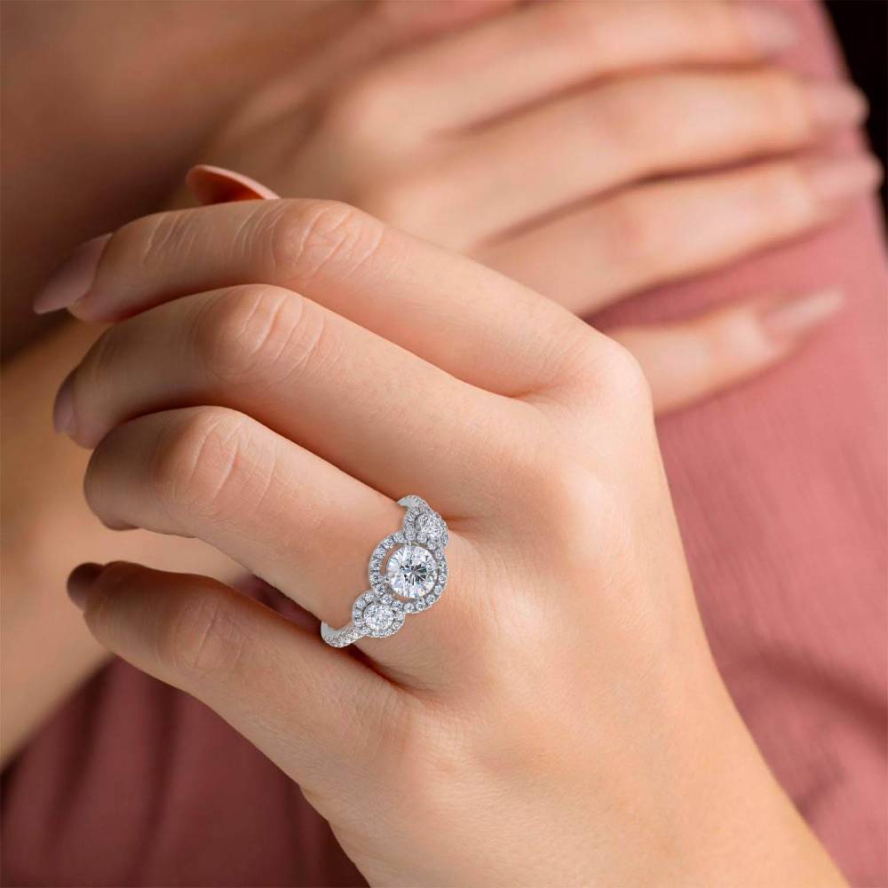 1.40ct Modern Round Diamond Designer Ring set in White Gold